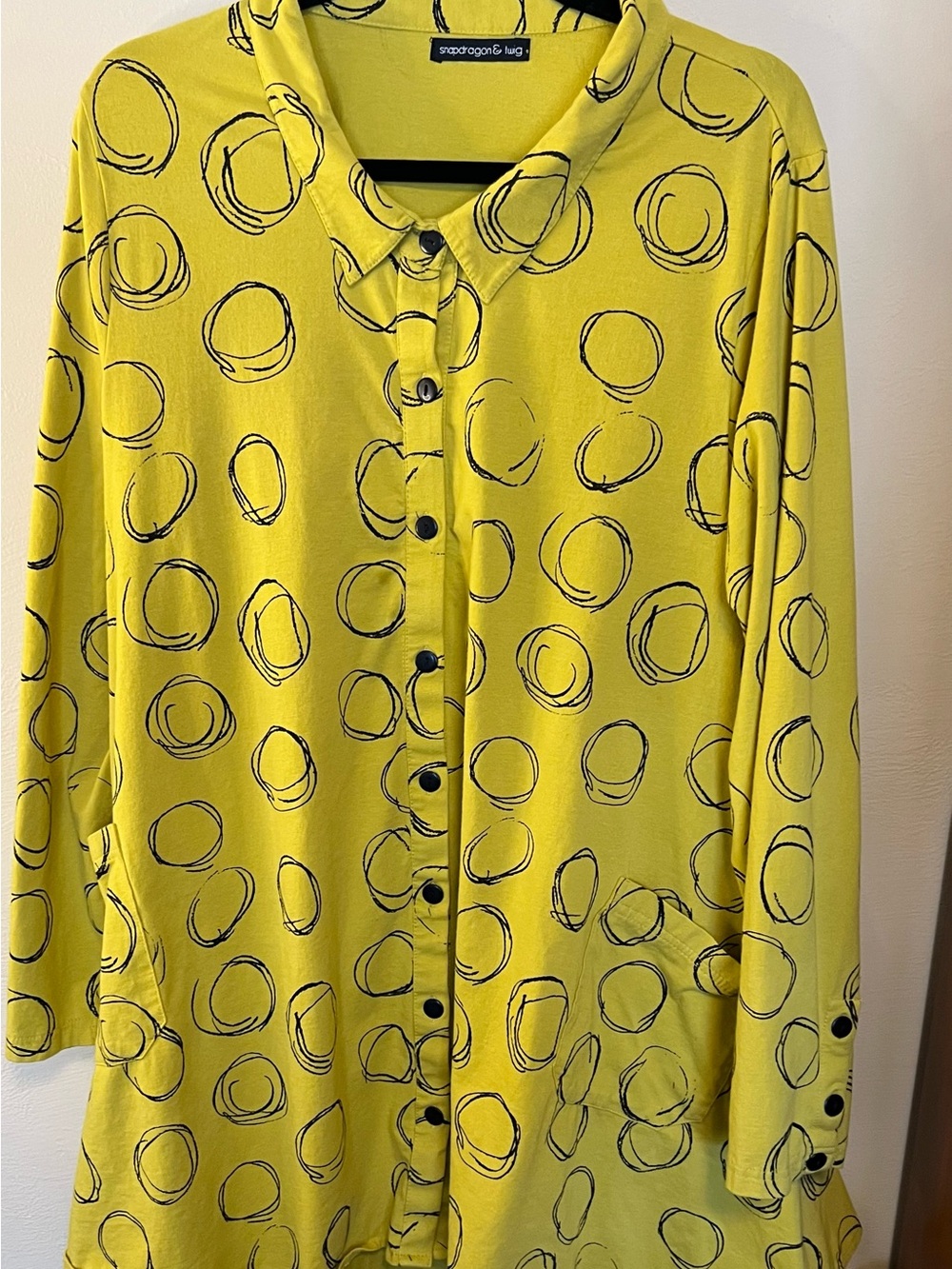 Snapdragon & Twig Chartreuse Yellow High-Low Button Down Top XL